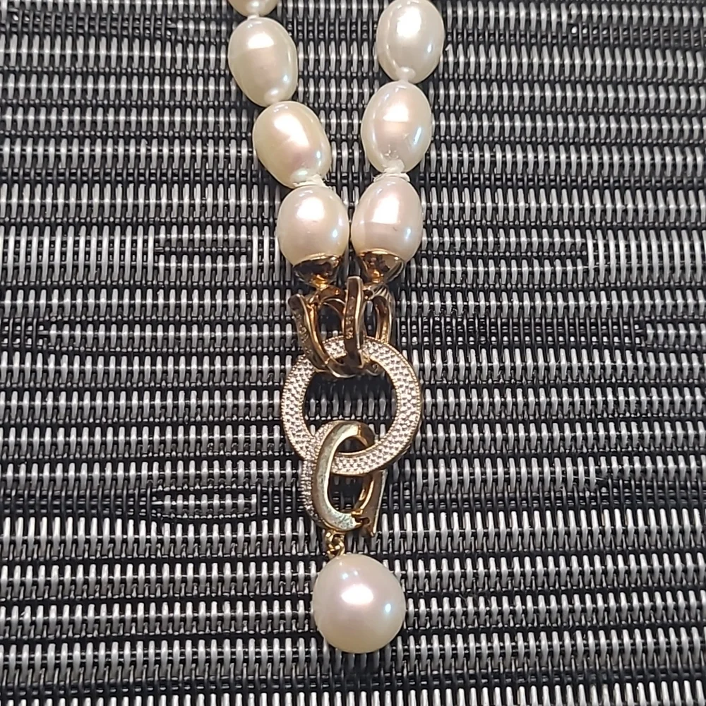 18" pearlustre Necklace - Picture 1 of 8